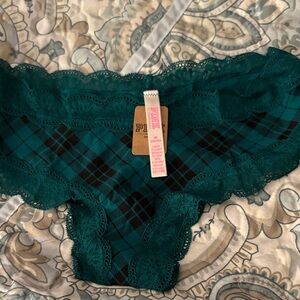 6️⃣3️⃣5️⃣ Victoria's Secret Pink -Teal Plaid Lace Panties